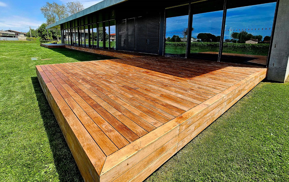 Trattamenti legno per interni ed esterni